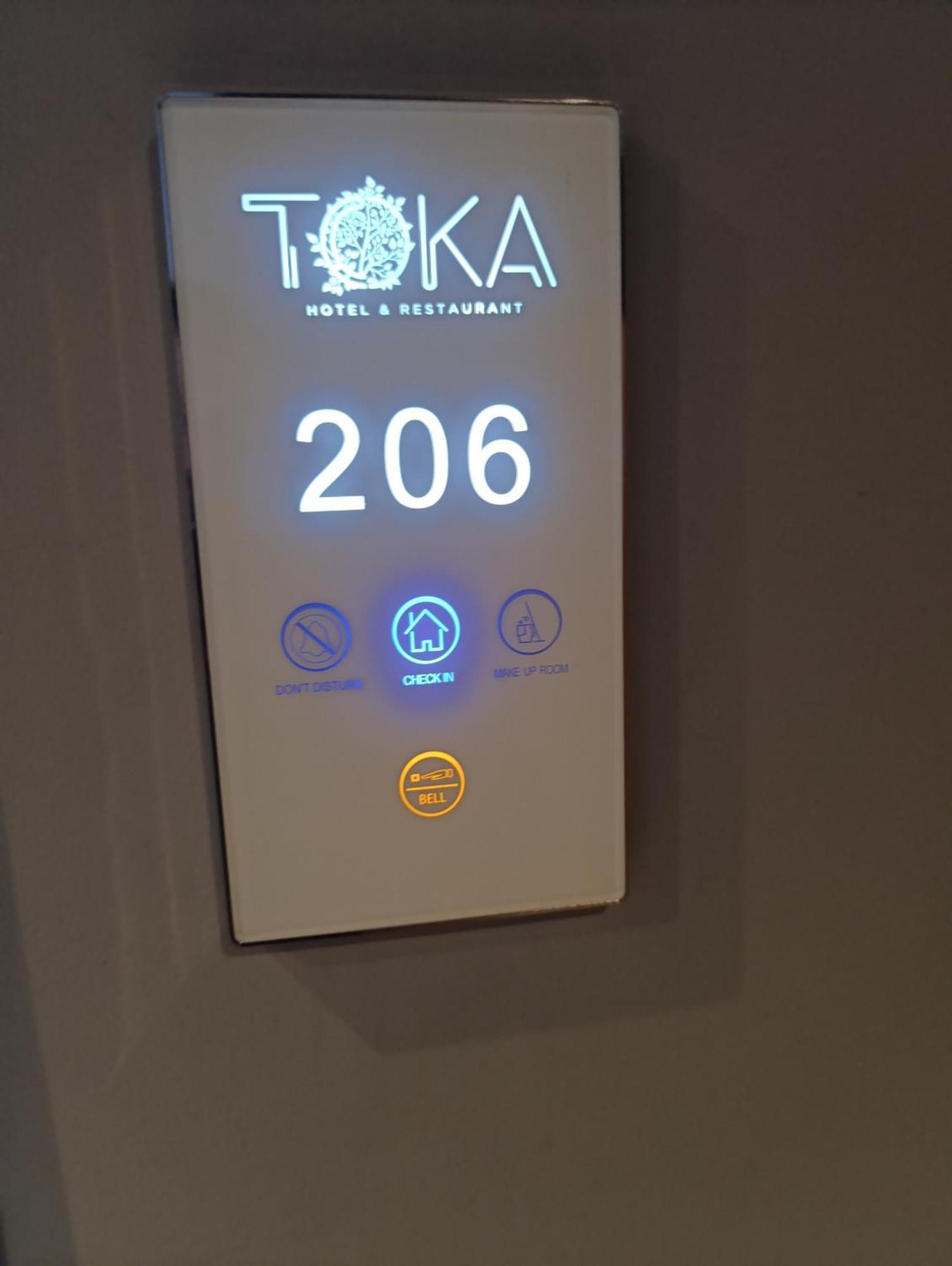 Toka Hotel Restaurant Udenisht Exterior photo